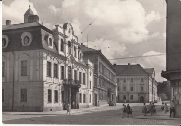 Opava 19xx 95 002 ●